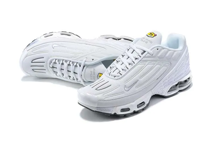 AIR MAX PLUS TN 3 'TRIPLPE WHITE' - Imagen 4