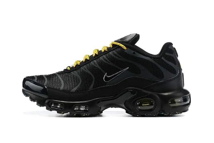 AIR MAX PLUS TN 'BLACK OPTI YELLOW'