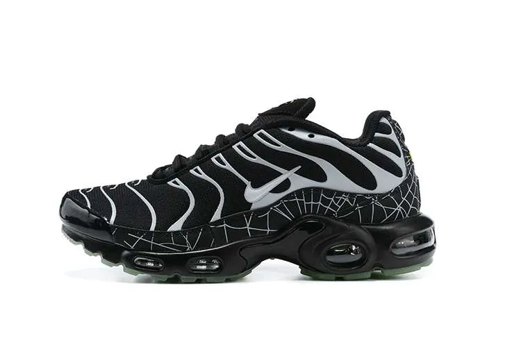 AIR MAX PLUS TN 'SPIDERWEB'
