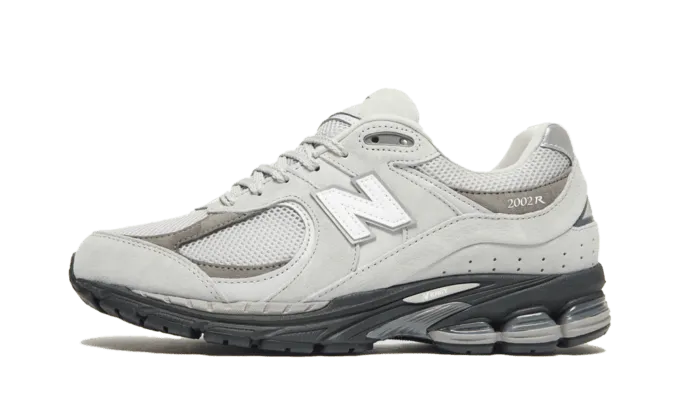 NB 2002R Grey Black JD Sports Exclusive - Imagen 2