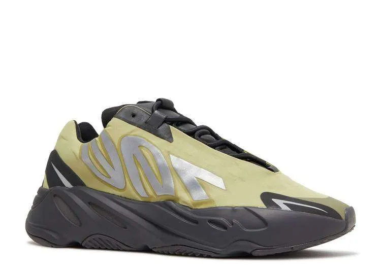 YEEZY BOOST 700 MNVN 'RESIN' - Imagen 2